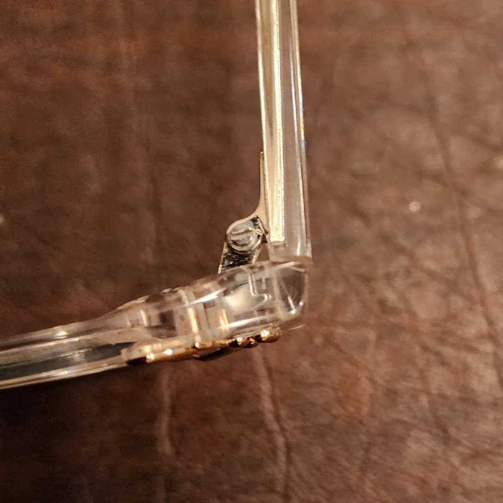 Superior quality gorgeous clear frame Retro 